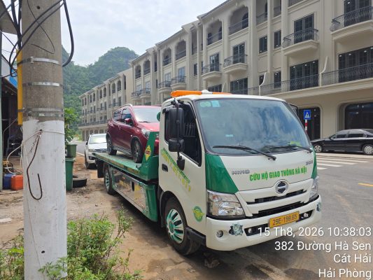 Cứu hộ xe ô tô ở Cát Bà về Hà Nội
